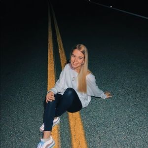 Meet your Posher, Bailey